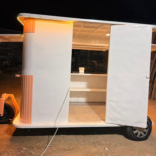 KIOSK AND TRAILERS