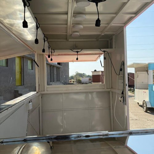 KIOSK AND TRAILERS