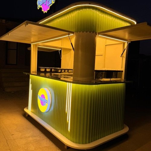 KIOSK AND TRAILERS