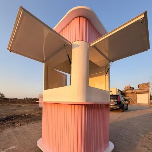 KIOSK AND TRAILERS